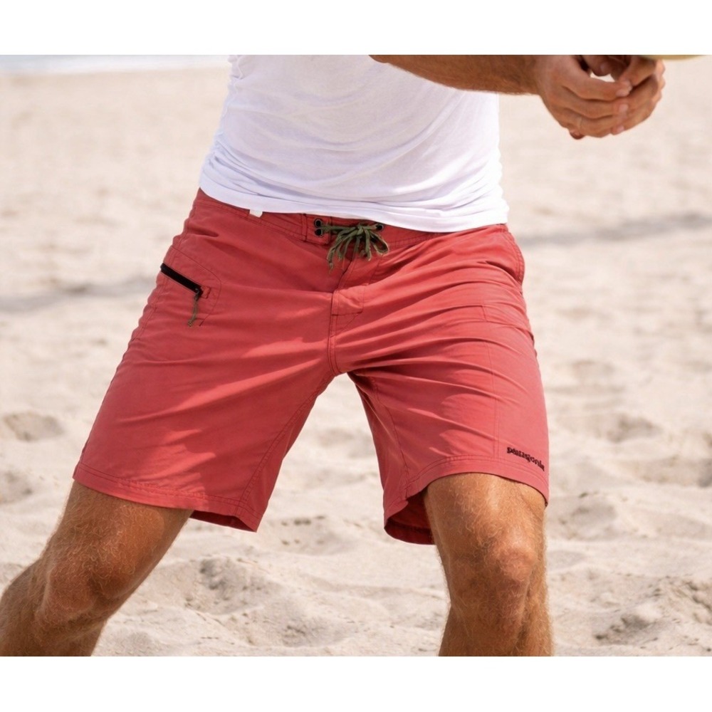 Patagonia Wavefarer Men's Stretch Board Shorts Sz 34 Spiced Coral 8" No Lining